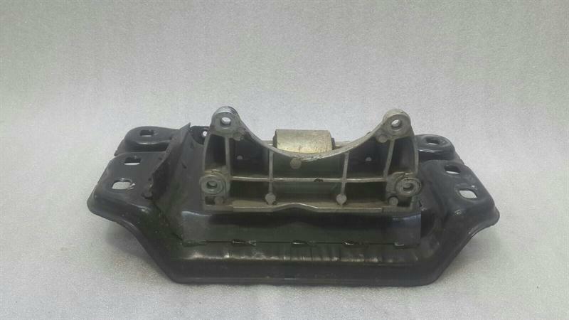 MERCEDES S-class W222  Gearbox mount A2222402802 Getriebehalter