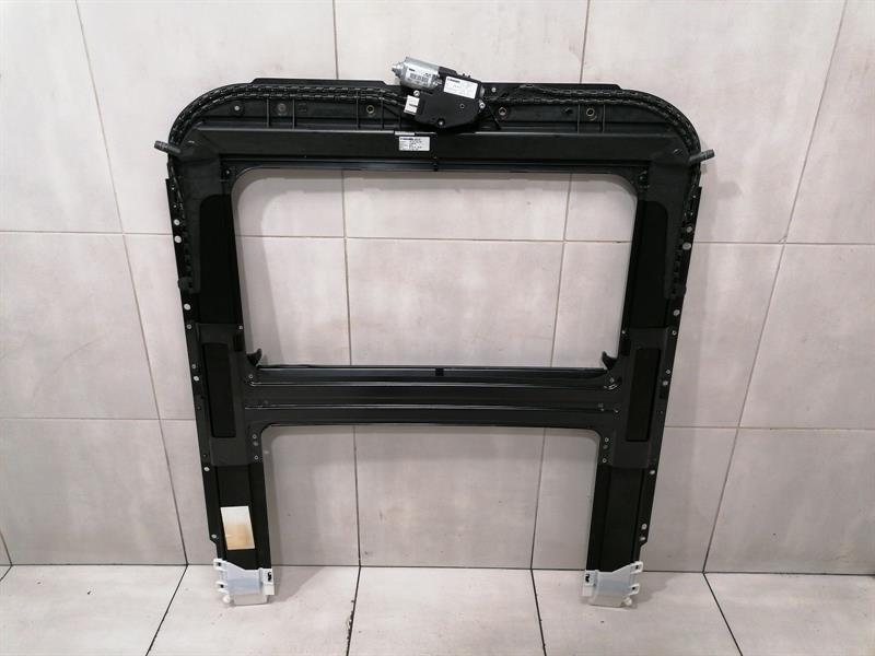 PORSCHE CAYENNE 958 92A SUNROOF FRAME 95856404500 SCHIEBEDACHRAHMEN