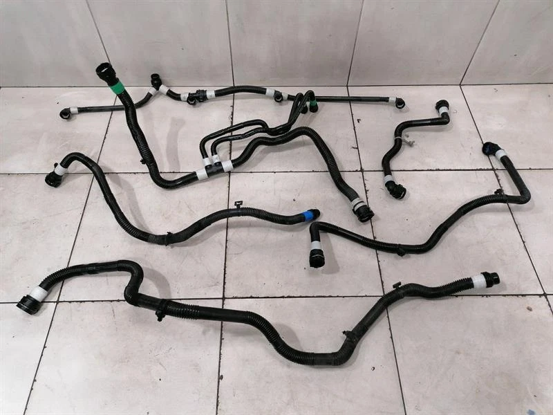 TESLA MODEL 3 Cooling Pipe set 1126916-00-C Kühlwasserschlauch Schlauch satz - Image 2