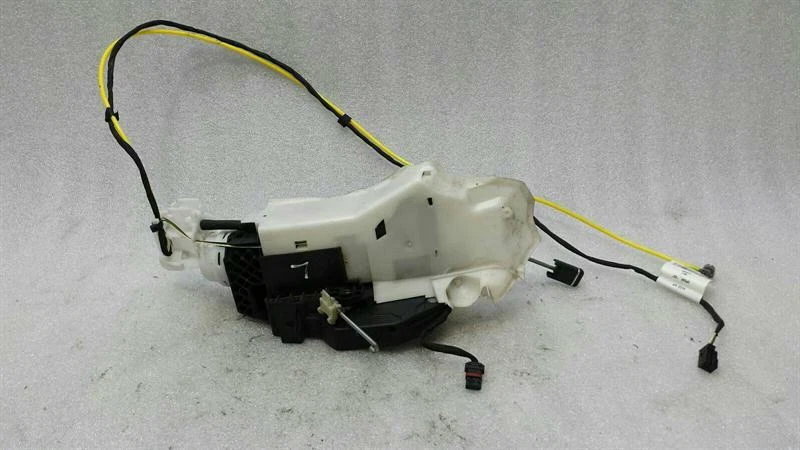 MERCEDES SL R230 Left Door lock A2307200335 Türschloss Links .