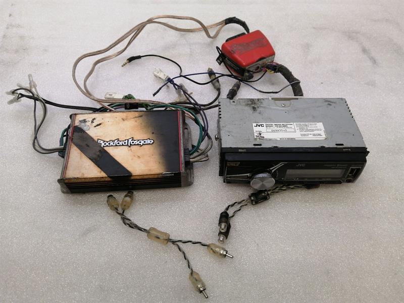 HARLEY-DAVIDSON STREET GLIDE FLHX CD player JVC KD-X31MBS Audiosystemkontroller