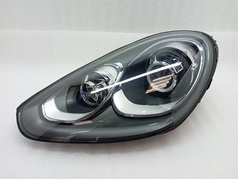 PORSCHE CAYENNE 958 92A MK2 Headlight 7P5941031CR LHD Scheinwerfer Links XENON