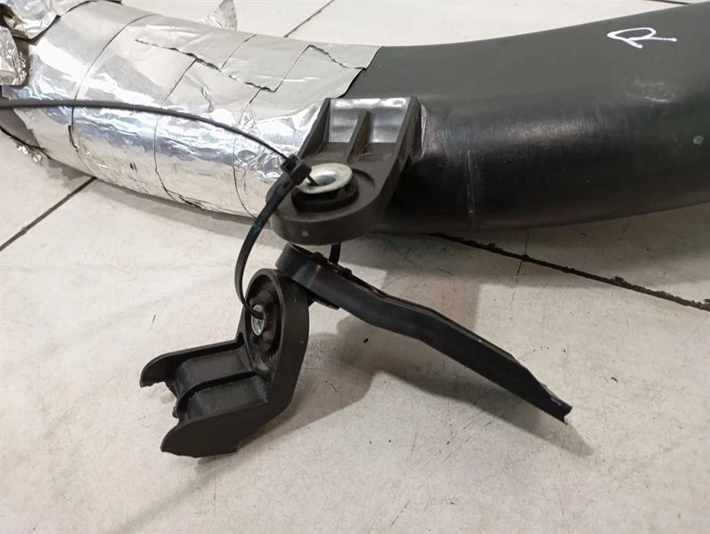 McLaren 720S Spider Intake pipe 14FA119CP Ansaugschlauch Ladeluft - Image 5