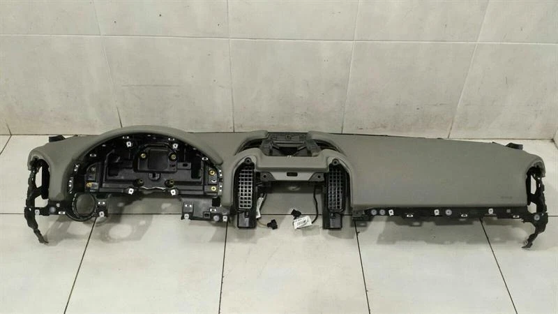 PORSCHE CAYENNE 958 92A Dashboard 95855200300 Armaturenbrett