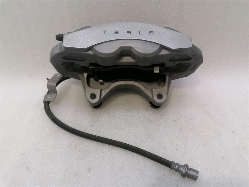 TESLA MODEL 3 STANDARD Left Front Caliper 1044621-00-F Bremssattel Vorne Links