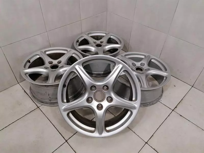 Porsche Cayman 987  Alloy 99736215603 Alufelge Carrera Classic 9,5J 19 ET46 8J