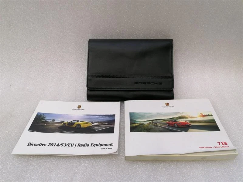 PORSCHE CAYMAN 718 Owners Drivers Manual