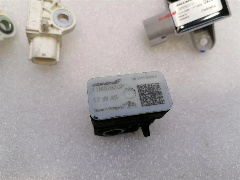 McLaren 720S Coupe Sensor CRASH 11M0508CP IMPACT - Image 4