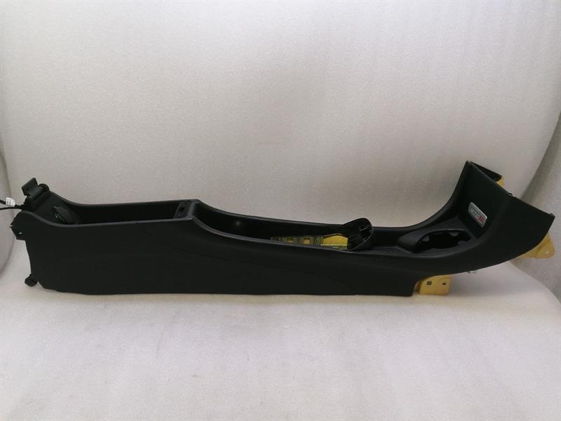 McLaren 570S Spider  Console 570S Mittelkonsole Konsole