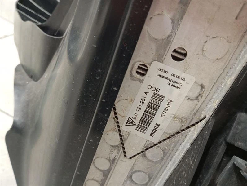 PORSCHE TAYCAN 9J Radiator pack Left 9J1121251A  Kühlerpaket Links 9J1959456B - Image 7