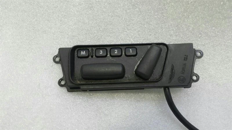ASTON MARTIN DB9 Volante Left Seat Switch Sitz Schalter Links - Image 3