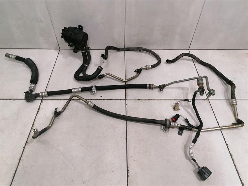 ASTON MARTIN DBS V12 08-12 Power steering hose 4G43-3A719-BE Servoleitung RHD