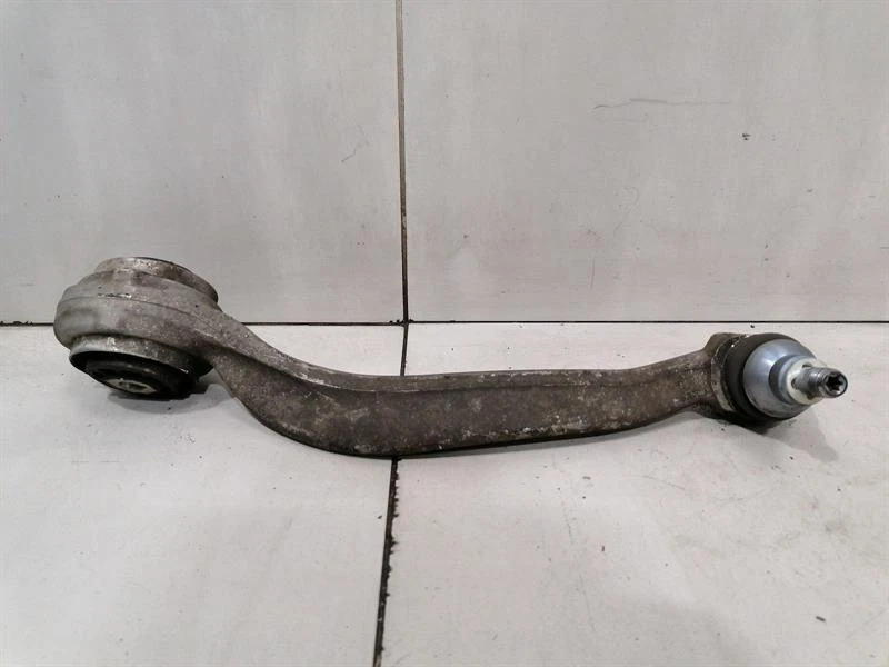 MERCEDES C Class W205 Right Front Wishbone A2053301605 Vorne Rechts Querlenker