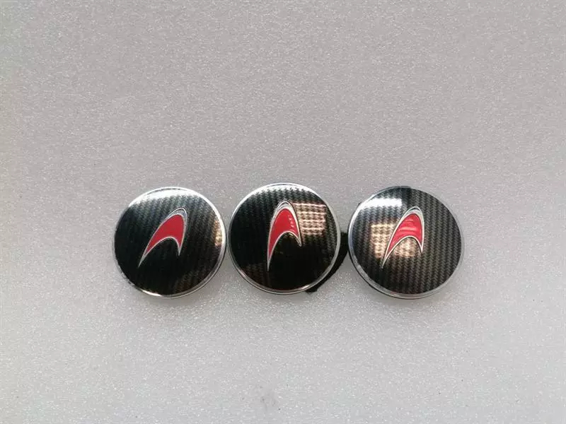 McLaren 570S Spider 13B0997CP  ALLOY CAPS SET OF 3 - Image 2