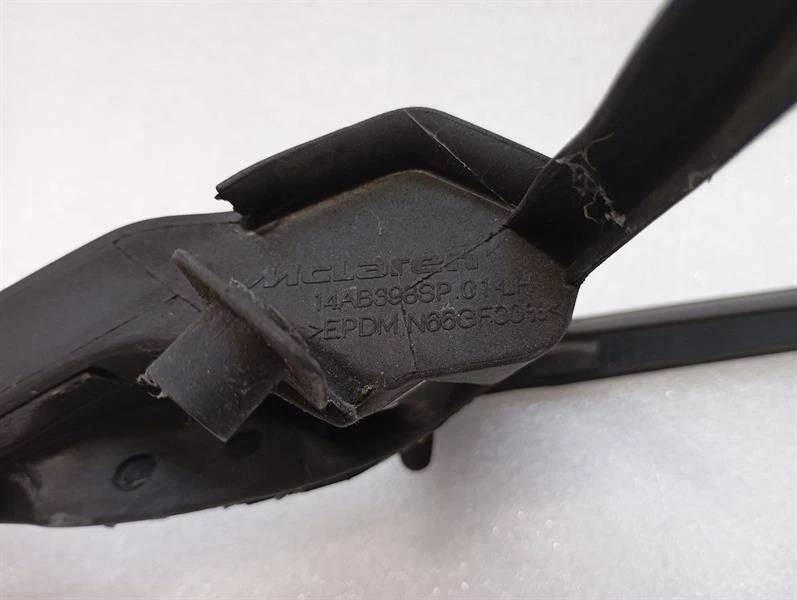 McLaren 720S Spider   TONNEAU LEFT Seal 14AB116SP  dichtungen LINKS - Image 5