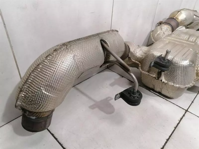 McLaren 570S Spider  Exhaust silencer 13HA012SP Auspuff Endschalldämpfer - Image 4