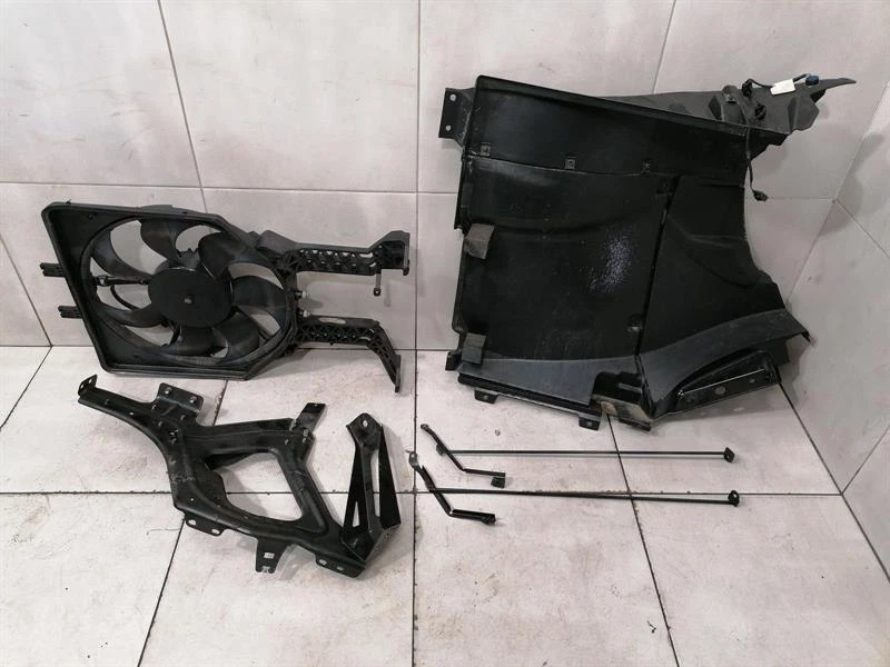 McLaren 600LT Spider Cooling fan 13A6527CP  LINKS  LUEFTER LEFT - Image 2