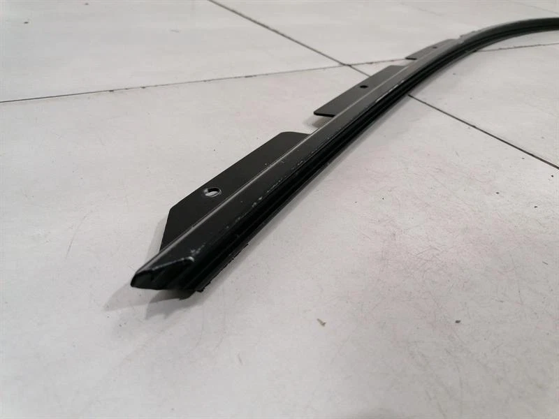 McLaren 570S LEFT Body Moulding 13A2774CP Leiste LINKS - Image 3