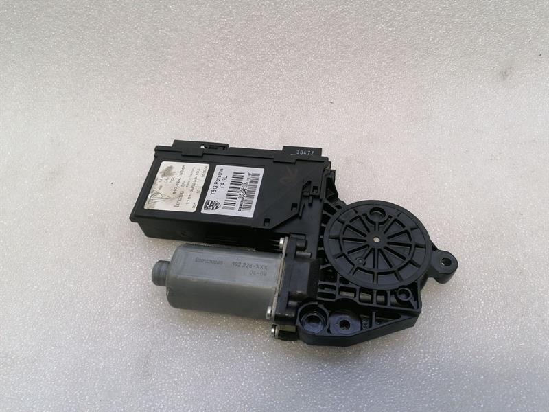 PORSCHE 911 997 Door window motor 99762410205 RHD DRIVERS SIDE