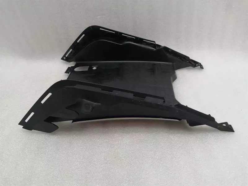 PORSCHE SPYDER 718 Rear Bumper Diffusor Shield 982825495 Hinten Stoßstange Leist - Image 3