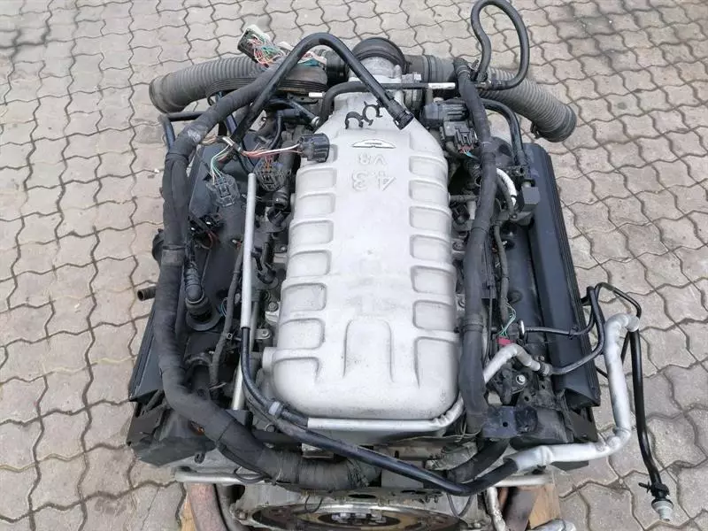 2009 ASTON MARTIN VANTAGE V8 4.3 AM05 KOMPLETT Engine 6G336L084AB MOTOR TOP - Image 4