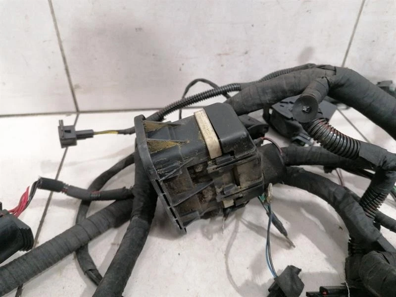 ASTON MARTIN RAPIDE AMR V12 Engine Bay Wiring KD43-14290-BB RECHTSLENKER RHD - Image 4