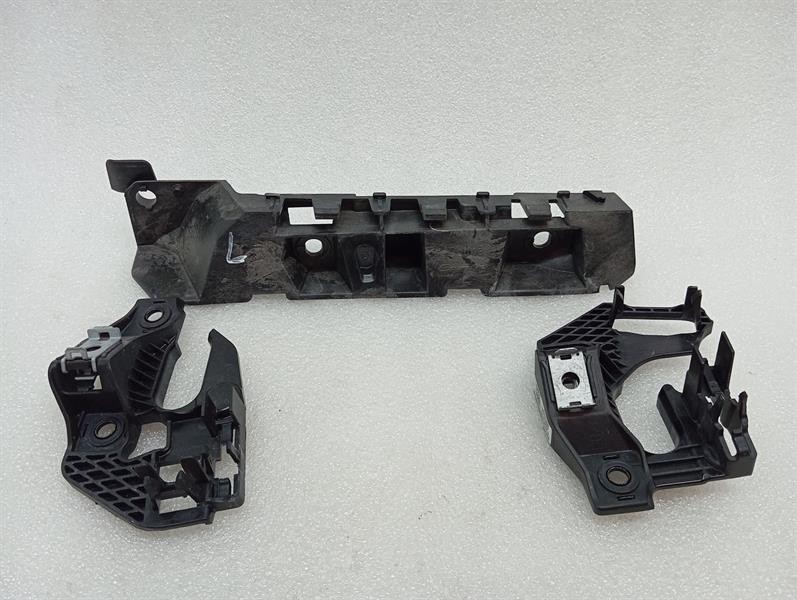 PORSCHE 911 992 GT3 Rear Bumper Holder- Bracket 992807886E  Halter Träger Hinten