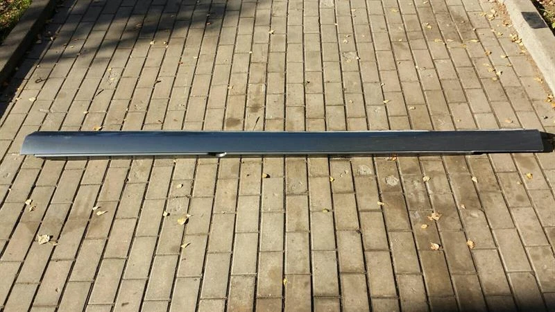 MERCEDES S-class W221  Side skirt A2216900340 Seitenschweller