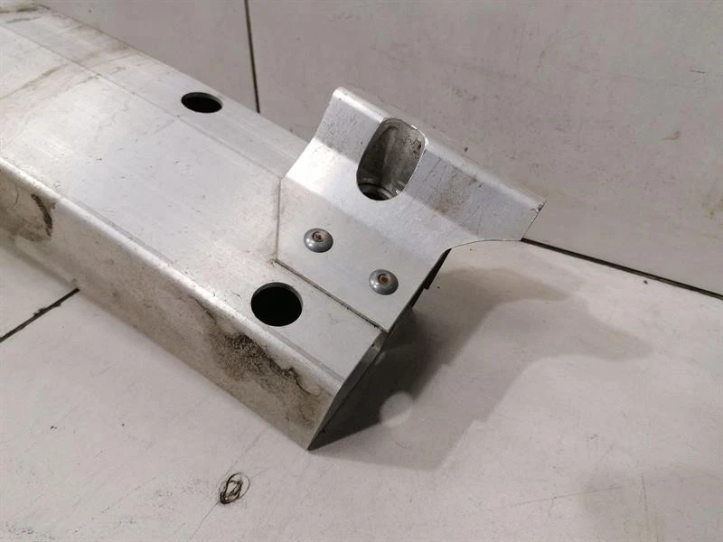 ASTON MARTIN RAPIDE AMR Rear Bumper Beam KD43-17758-AA Stoßstange Träger Hinten - Image 6