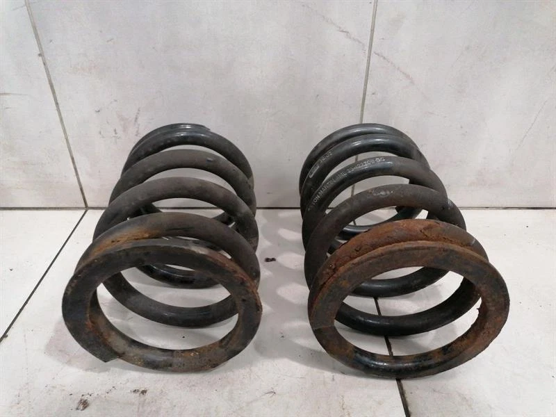 ASTON MARTIN DB7 Coil Spring Front 23-122210-AC Fahrwerksfeder Feder Vorne - Image 4