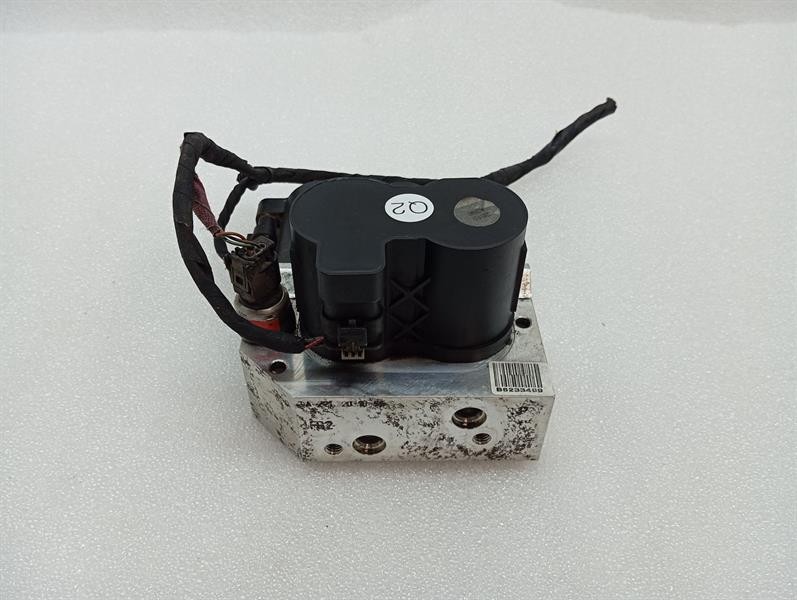 MERCEDES S-class W222 Rear ABC valve A2213201058 Hinten Hydraulikventil