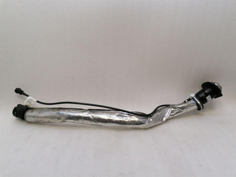 McLaren 570S Spider Fuel Filler Neck 13KA006CP Einfüllstutzen