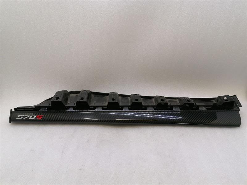 McLaren 570S Spider Body Moulding 13A7039CP Leiste  carbon trim under left door