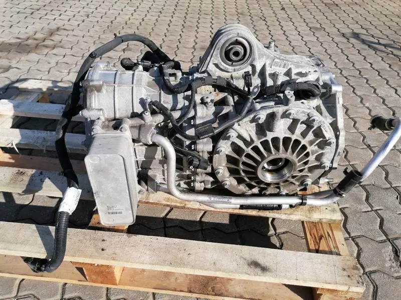 McLaren 570S Spider  Gearbox 13GA004CP Getriebe DCT SSG - Image 2