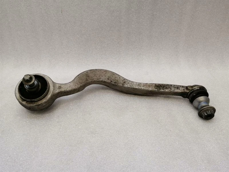 MERCEDES C43 AMG W205 Left Front Wishbone A2053306306 Vorne Links Querlenker