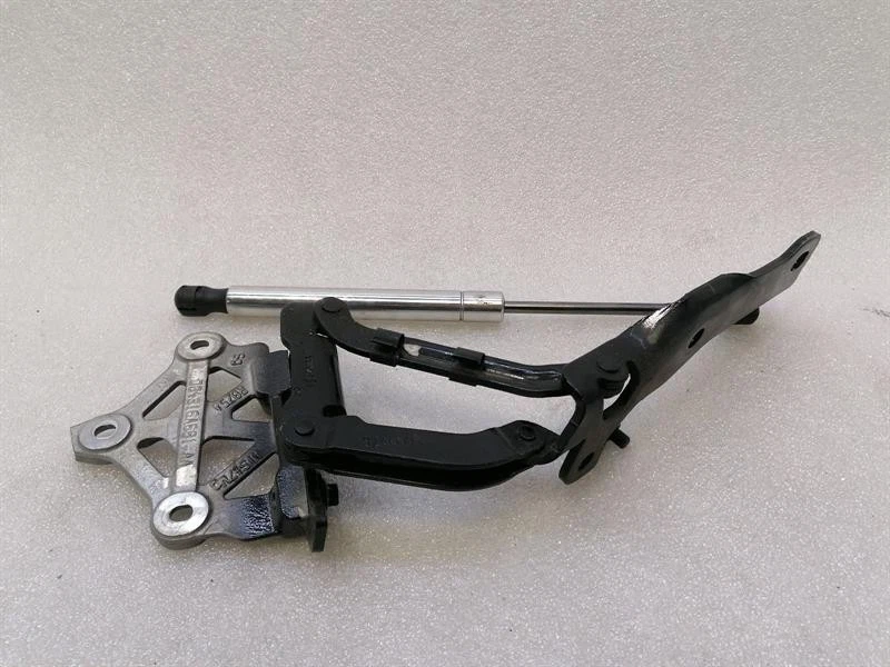 ASTON MARTIN RAPIDE AMR Bonnet Hinge set DG43-16801-AA Haubenscharnier satz - Image 5