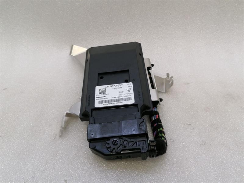 PORSCHE TAYCAN 9J Electronic module 9J1907553R Steuergerät ADAPTIVE SUSPENSION