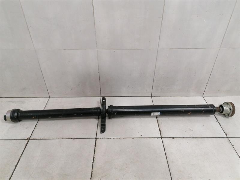 PORSCHE MACAN 95B Propshaft 95B521101AA Kardanwelle