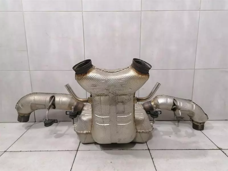 McLaren 570S Spider  Exhaust silencer 13HA012SP Auspuff Endschalldämpfer - Image 3