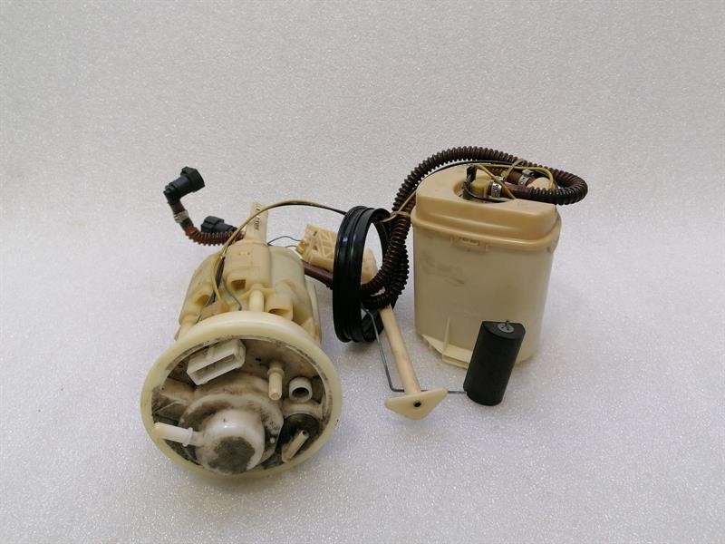 PORSCHE 911 996 Fuel Pump Electric 99662013400 Kraftstoffpumpe