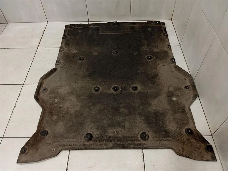 PORSCHE TAYCAN 9J UNDERTRAY 9J1825311C Unterbodenverkleidung