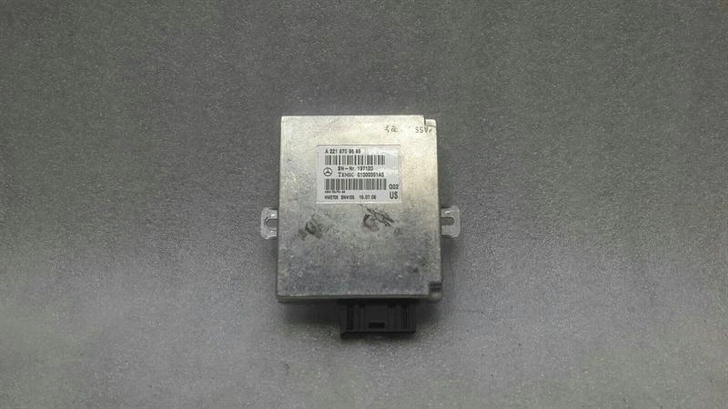 MERCEDES S-class W221 Voice Input module A2218709685 Steuergerät Kommunikation