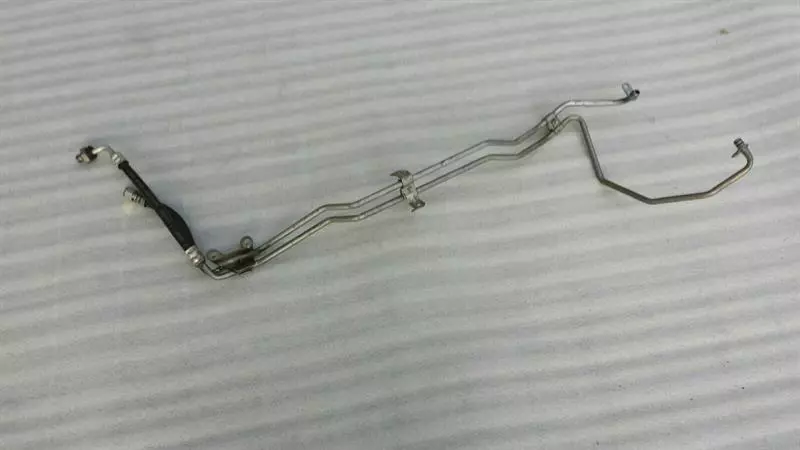 MERCEDES CL63 AMG W216 W221 Getriebe Schlauch A2212702198 Gearbox cooling pipe