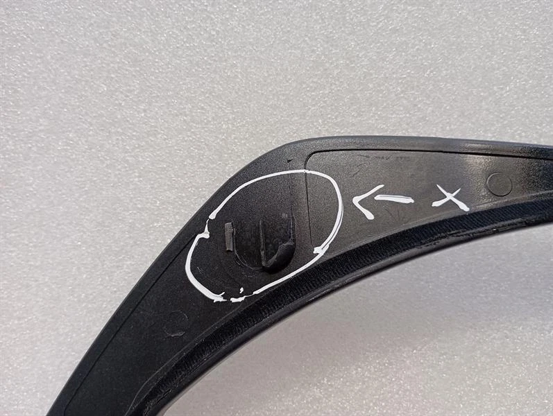 McLaren 720S Spider 14AC554CP RIGHT DOOR PIECE - Image 7