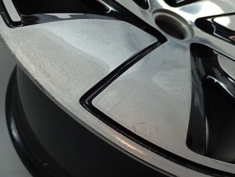 PORSCHE TAYCAN 9J  Alloy Wheel 9J1601025C Alufelge - Image 3