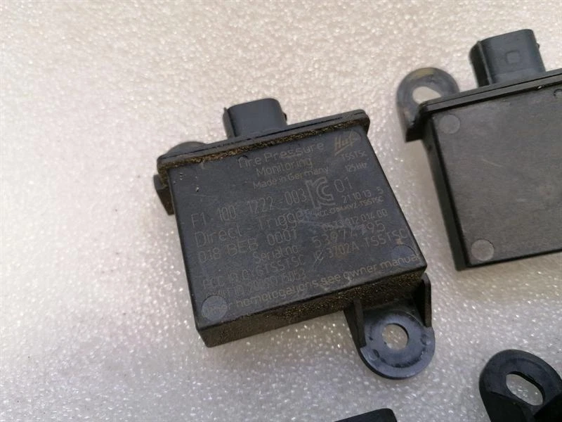 ASTON MARTIN VANTAGE V12 Electronic module F1-100-1222-003  Steuergerät TYRE - Image 3