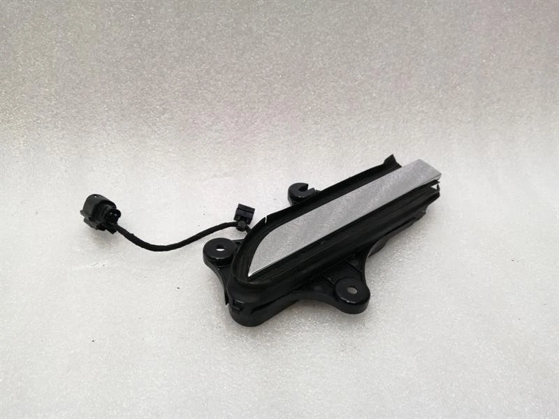 TESLA MODEL X P100D Door handle 1035418-00-E Türgriff VORNE LINKS - Image 3