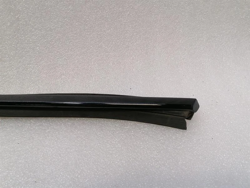 ASTON MARTIN RAPIDE AMR RLH Door Moulding AD43-F20569-A Leiste Hinten Links Tur - Image 4