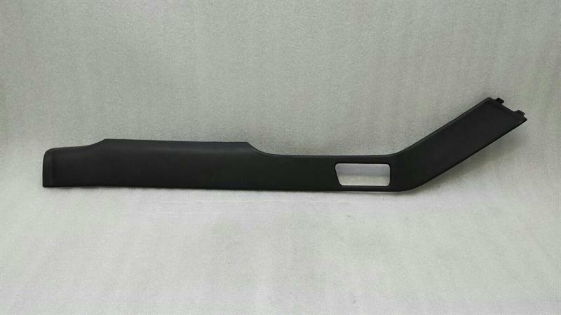 ASTON MARTIN VANQUISH S RIGHT CONSOLE COVER CD33-04735-A Konsole Verkleidung RE