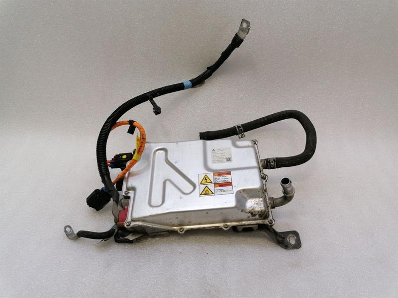 TESLA MODEL S 90D Electronic module 1028665-00-E Steuergerät Dc-Dc Konverter